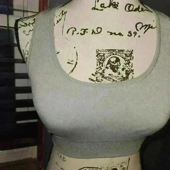 All In Motion Womans Sports Bra Size L - Picture 2 of 8